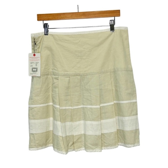 Helly Hansen Dresses & Skirts - Helly Hansen NWT Beige Boston Linen/Cotton Blend A-Line Pleated Mini Skirt: 3155
